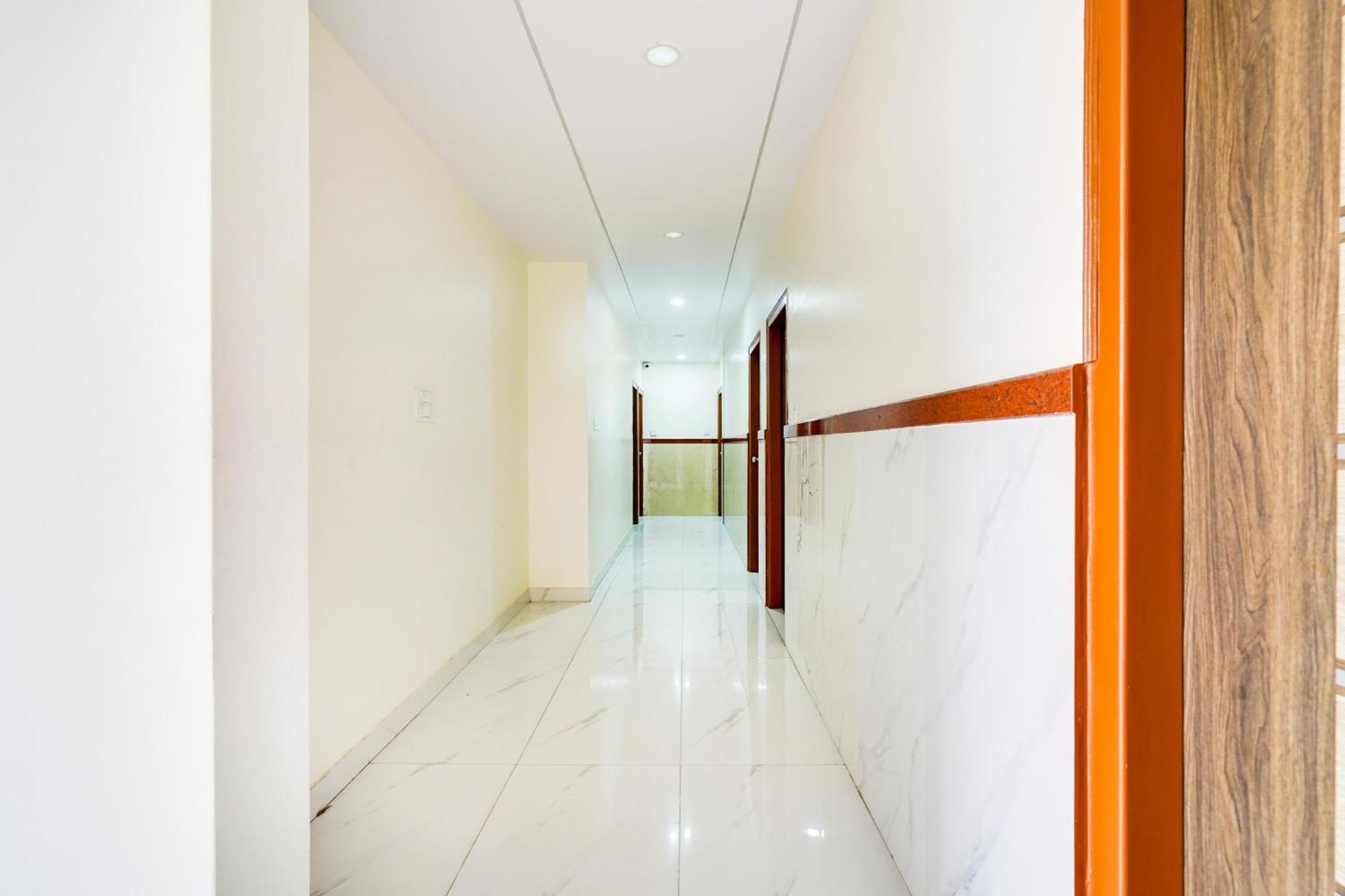 Townhouse Bidadi Formerly Royal Garuda المظهر الخارجي الصورة