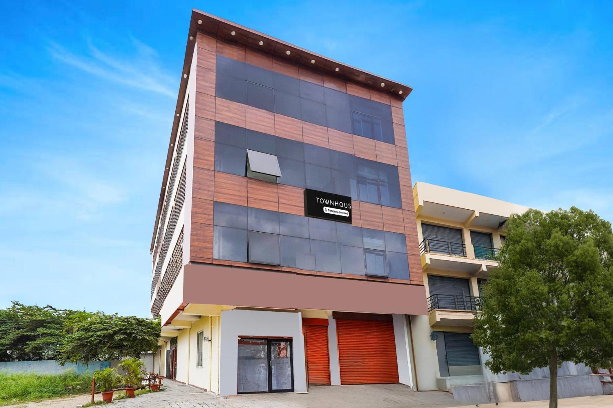 Townhouse Bidadi Formerly Royal Garuda المظهر الخارجي الصورة