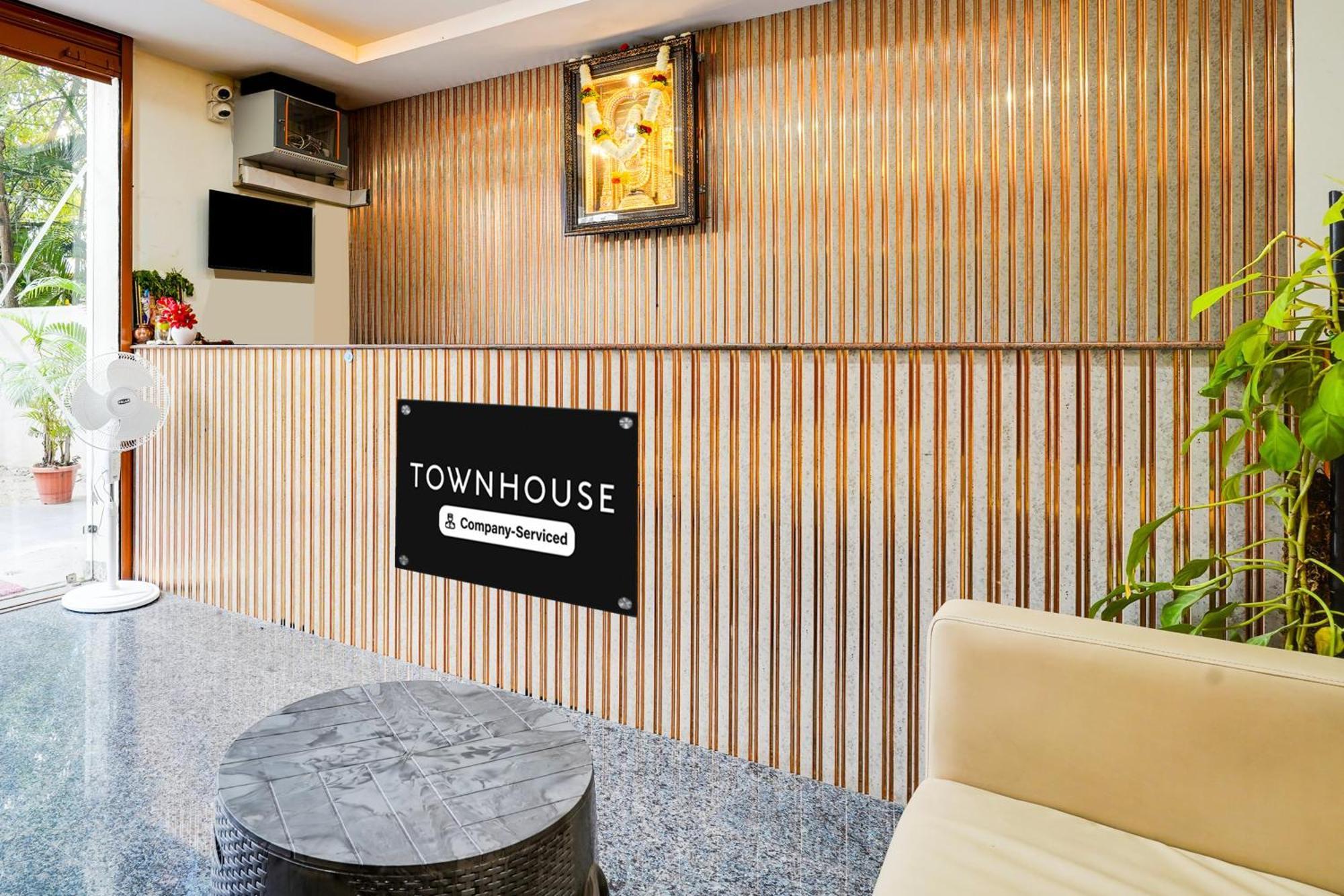 Townhouse Bidadi Formerly Royal Garuda المظهر الخارجي الصورة